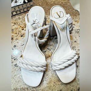 Authentic Valentino i can prob find the box